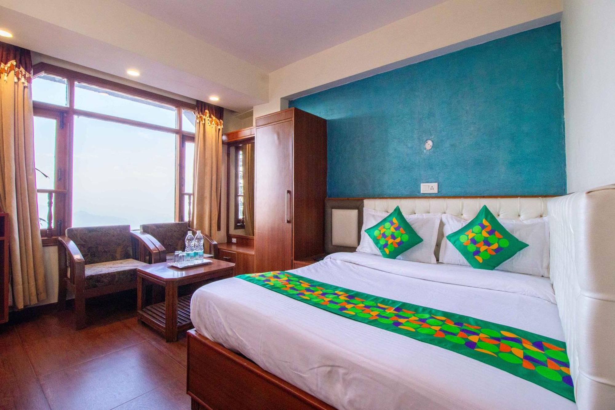 Treebo Varuna With Mountain View Shimla Ngoại thất bức ảnh